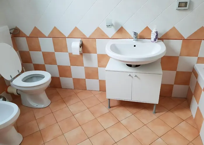 Stanze Di Leo *